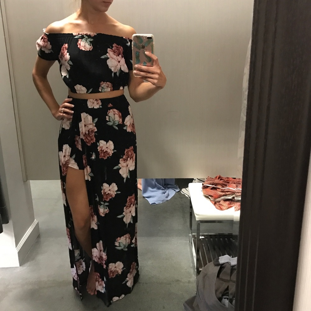 Floral 2 piece maxi and crop top set